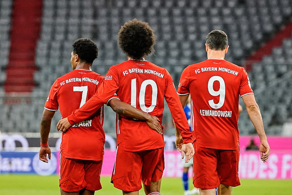  德甲揭幕战上演柏林德比火爆对决  